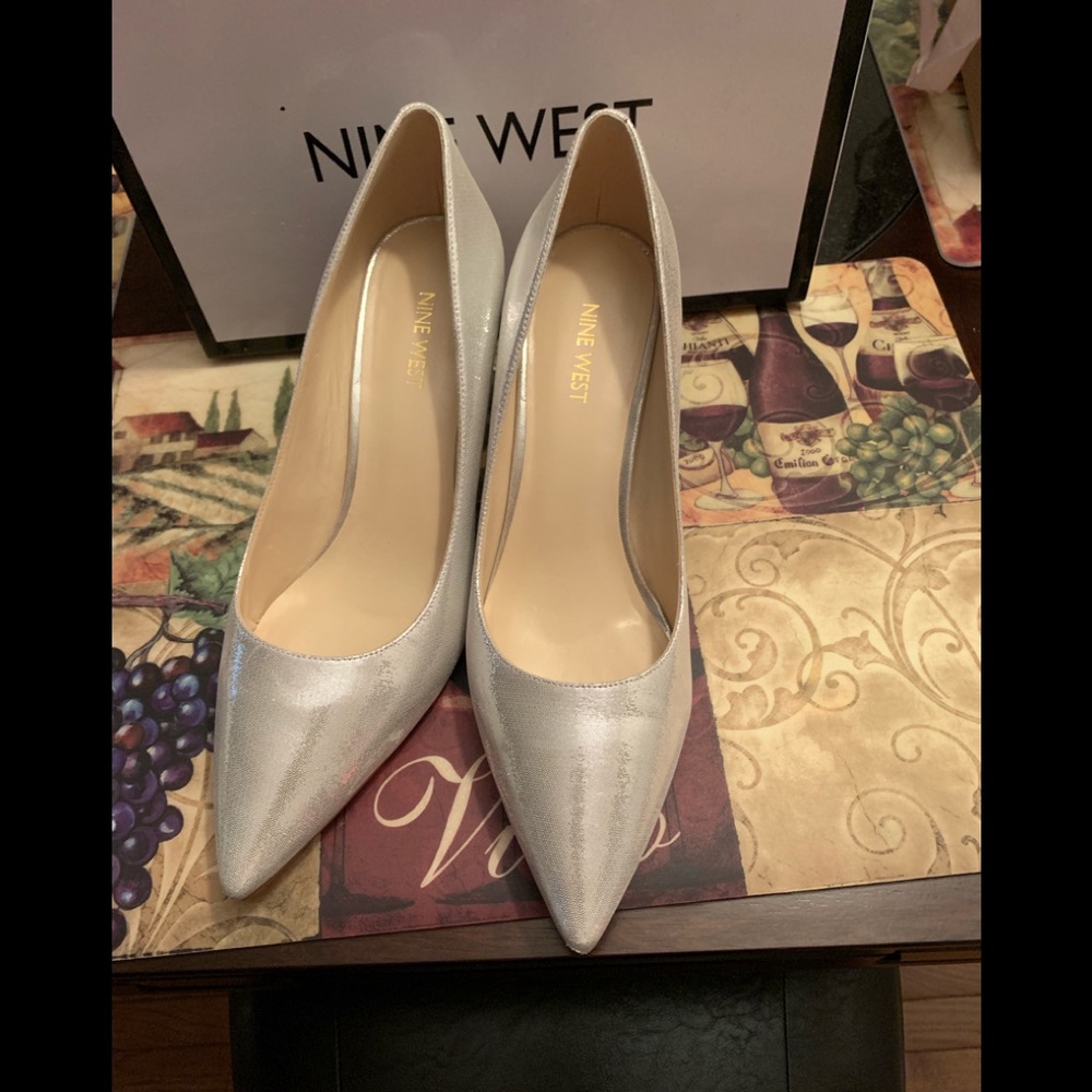 Silver Nine West Pumps
